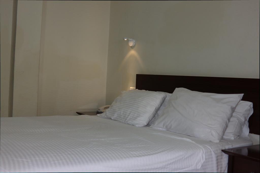 Glatt Eden Hotel Tiberiade Esterno foto
