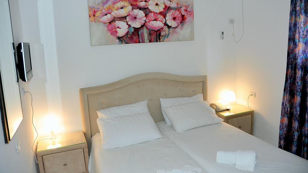 Glatt Eden Hotel Tiberiade Esterno foto